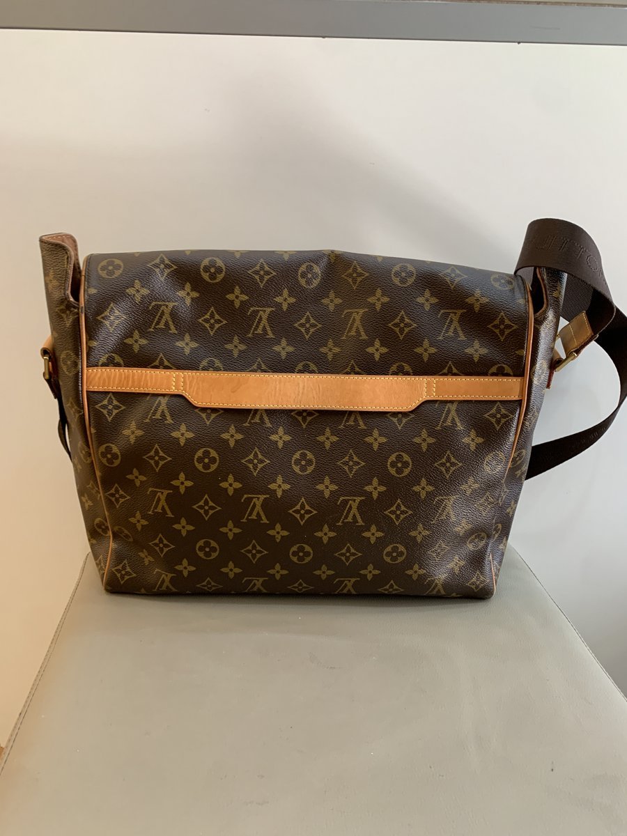 Louis Vuitton Borsa Abbesses Messenger monogram canvas - AgeVintage