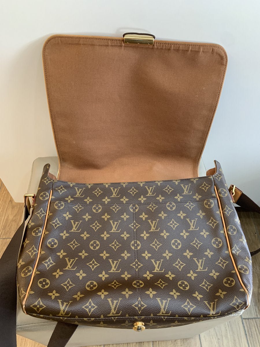 Louis Vuitton Borsa Abbesses Messenger monogram canvas - AgeVintage