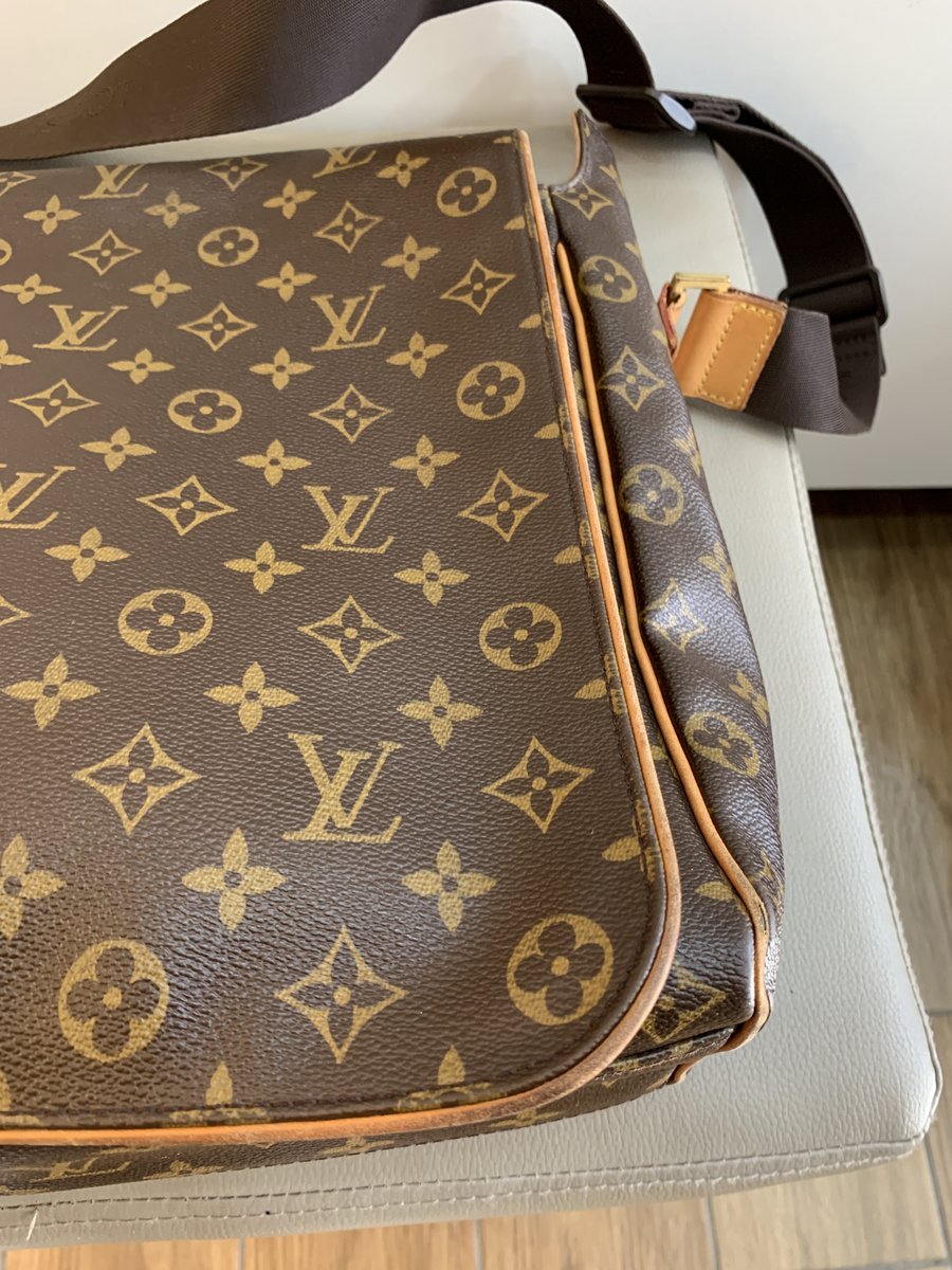 Louis Vuitton Borsa Abbesses Messenger monogram canvas - AgeVintage