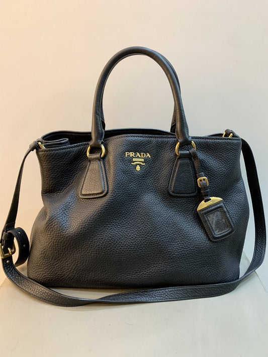 Prada Borsa a mano con tracolla in pelle colore nera - AgeVintage