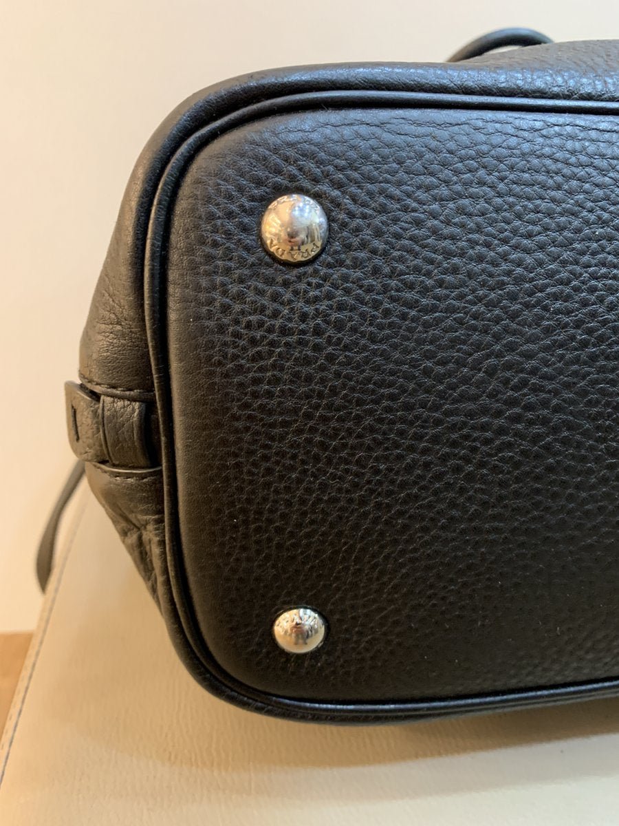 Prada borsa shopping BN2419 in pelle colore nera - AgeVintage