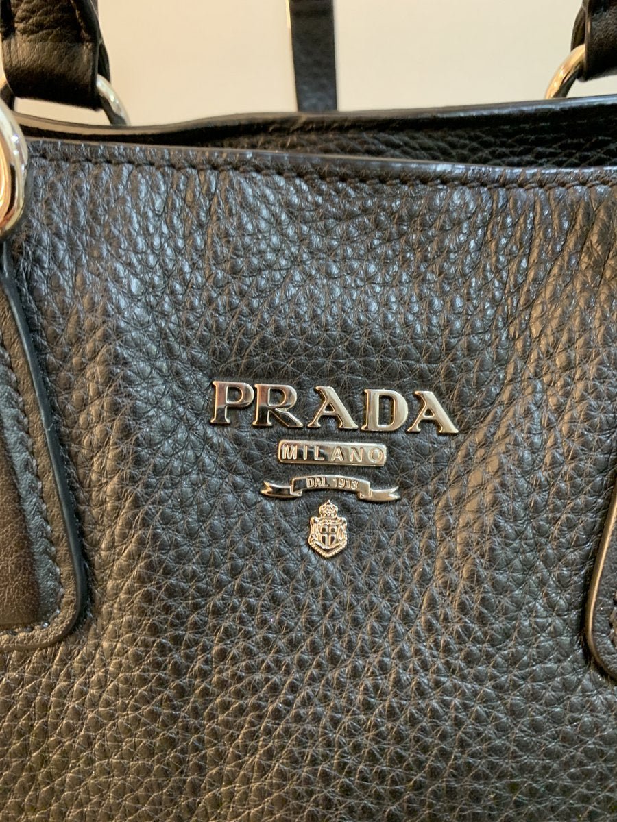 Prada borsa shopping BN2419 in pelle colore nera - AgeVintage