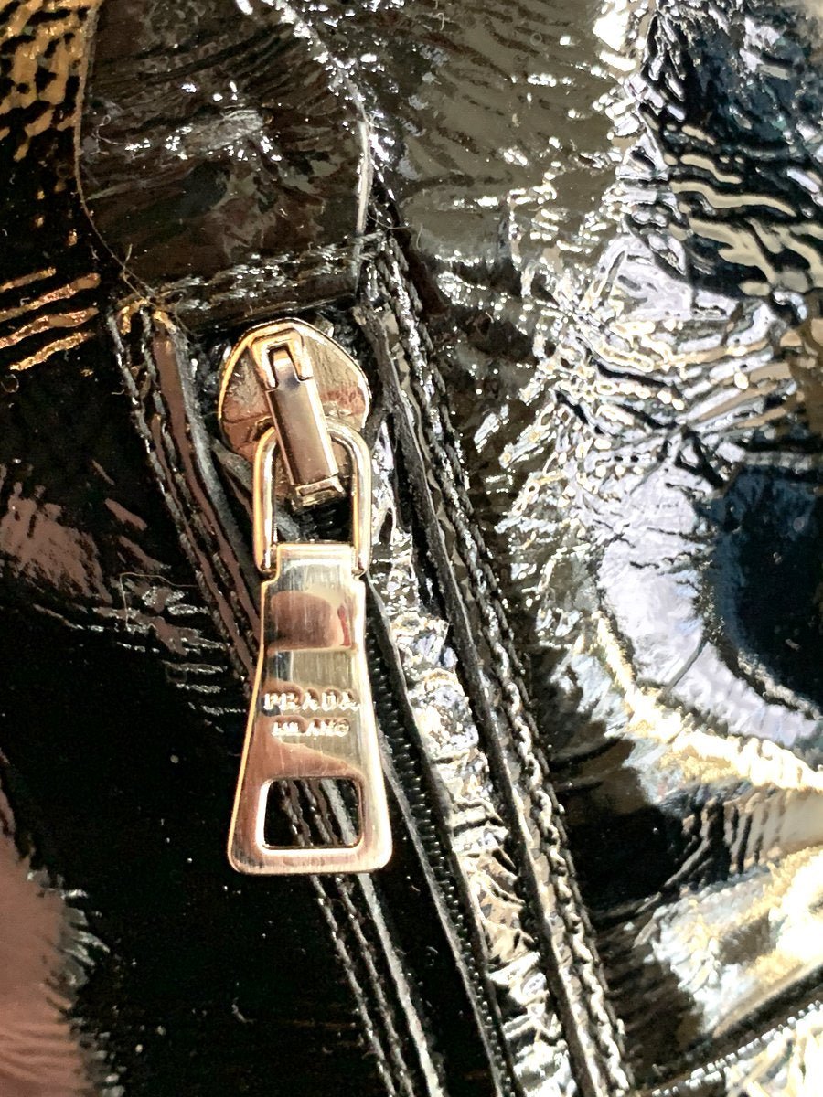 Prada stivali in pelle misura 40 colore nero lucido - AgeVintage