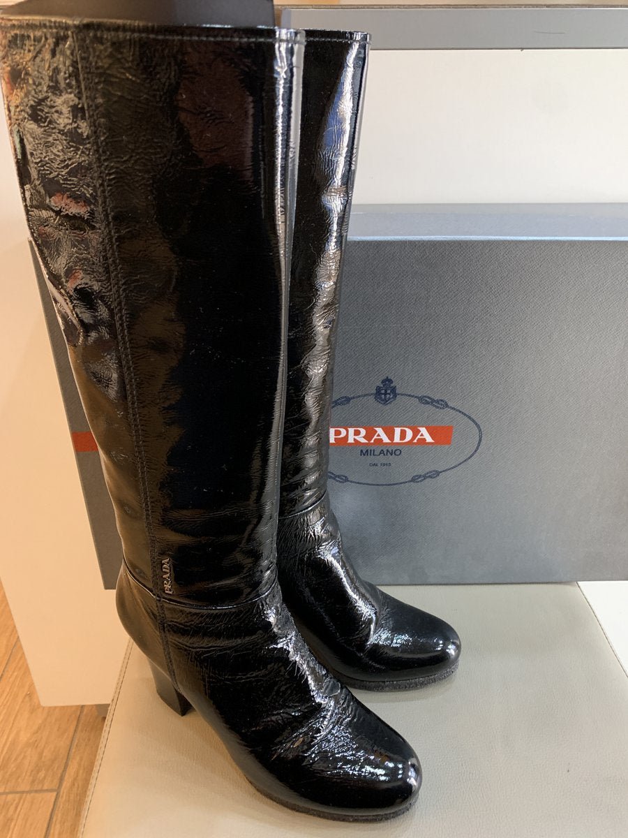Prada stivali in pelle misura 40 colore nero lucido - AgeVintage
