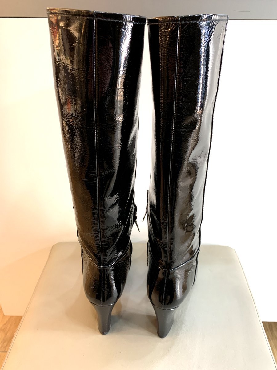 Prada stivali in pelle misura 40 colore nero lucido - AgeVintage