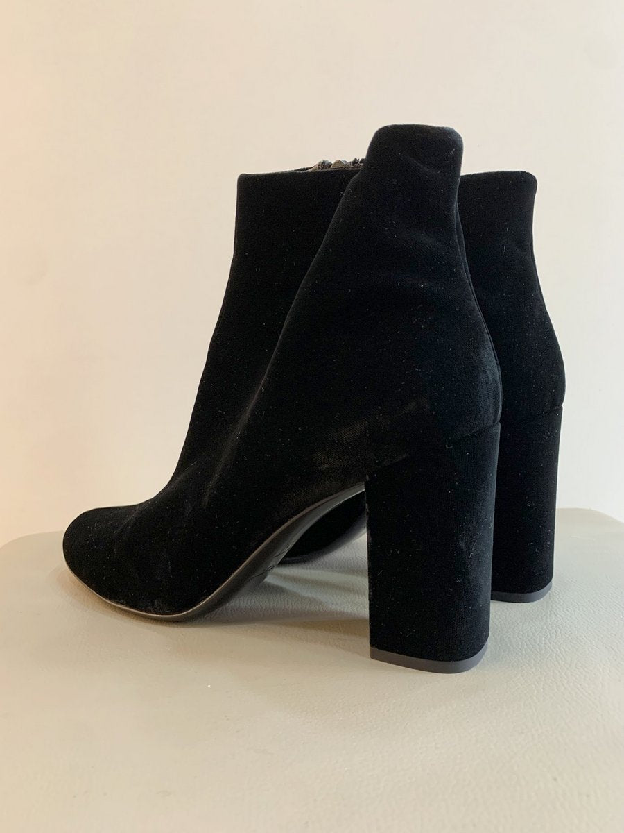 Saint Laurent Stivaletti LOU in velluto misura 39 colore nero - AgeVintage