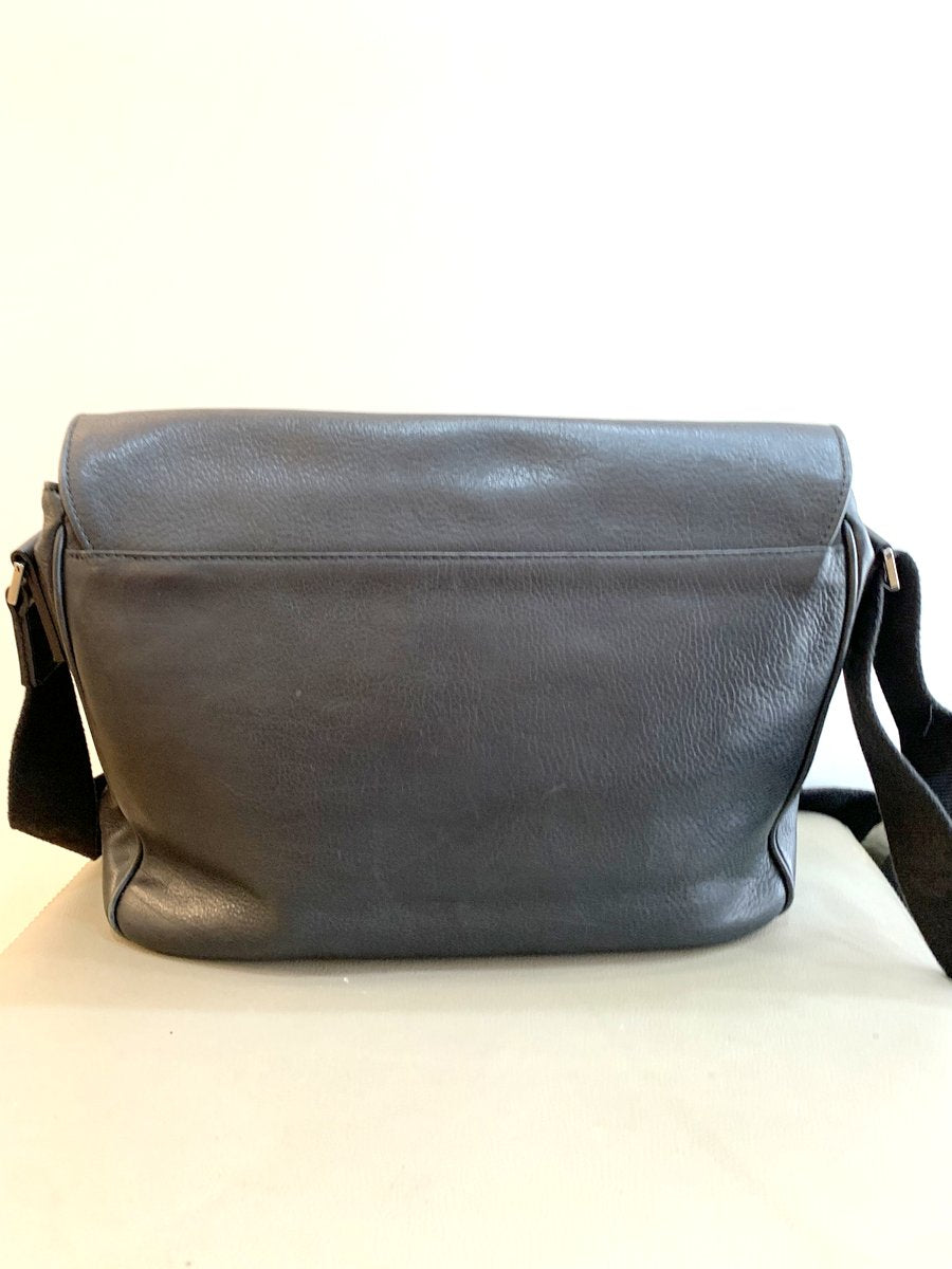 Salvatore Ferragamo tracolla unisex in pelle colore nera - AgeVintage