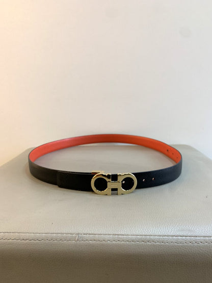 Salvetore Ferragamo Cintura double-face nera e rossa - AgeVintage